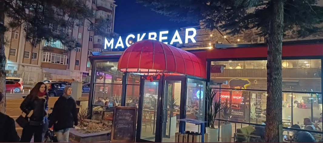 Mackbear Coffee Co. Talas