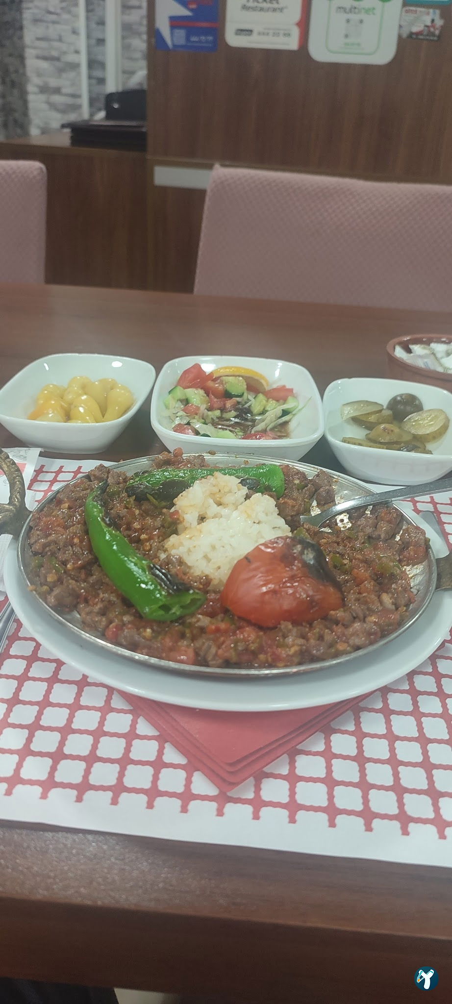 Kariyer Yemek & Döner & İşkembe