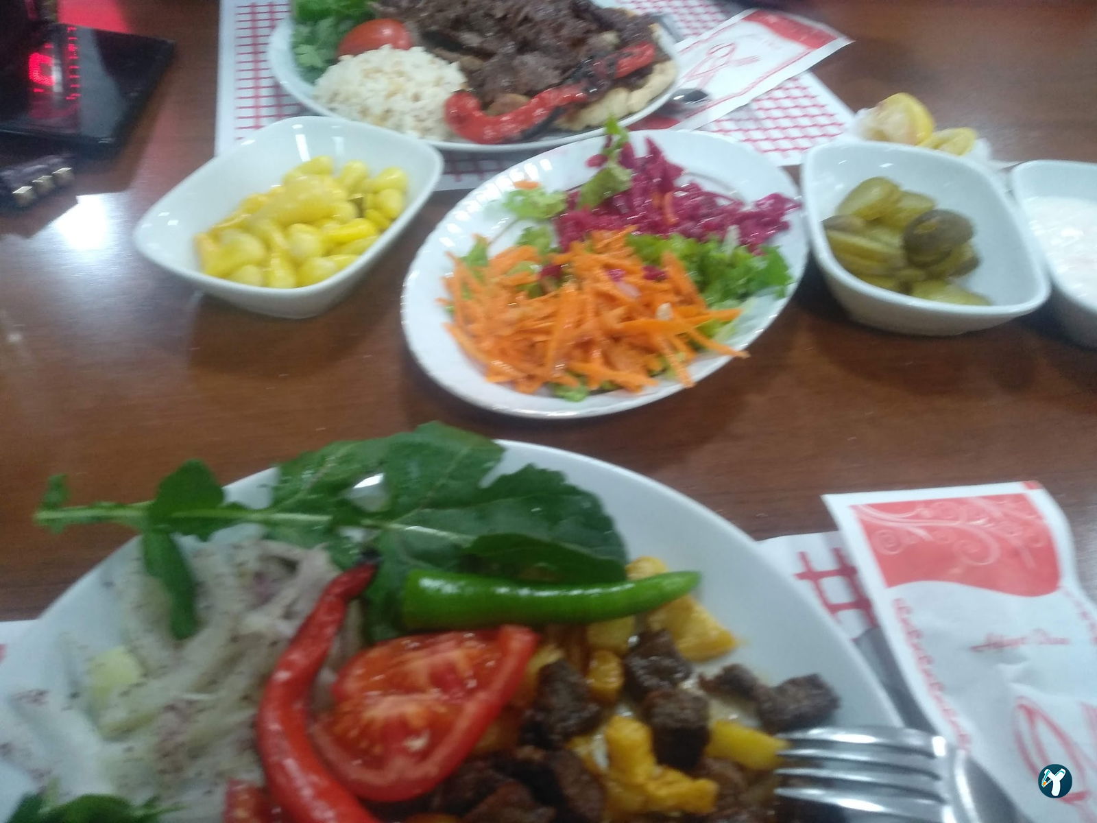 Kariyer Yemek & Döner & İşkembe