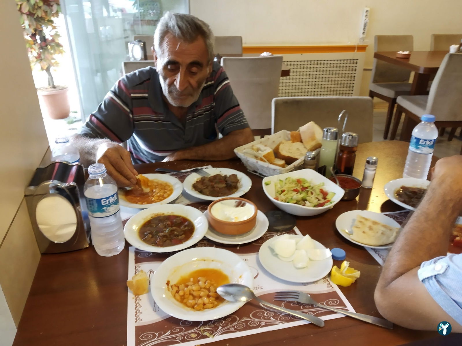Kariyer Yemek & Döner & İşkembe