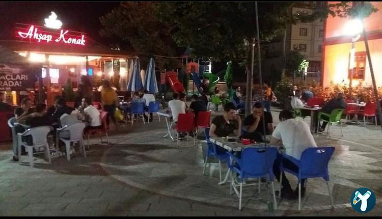 Ahşap Konak Çay Bahçesi