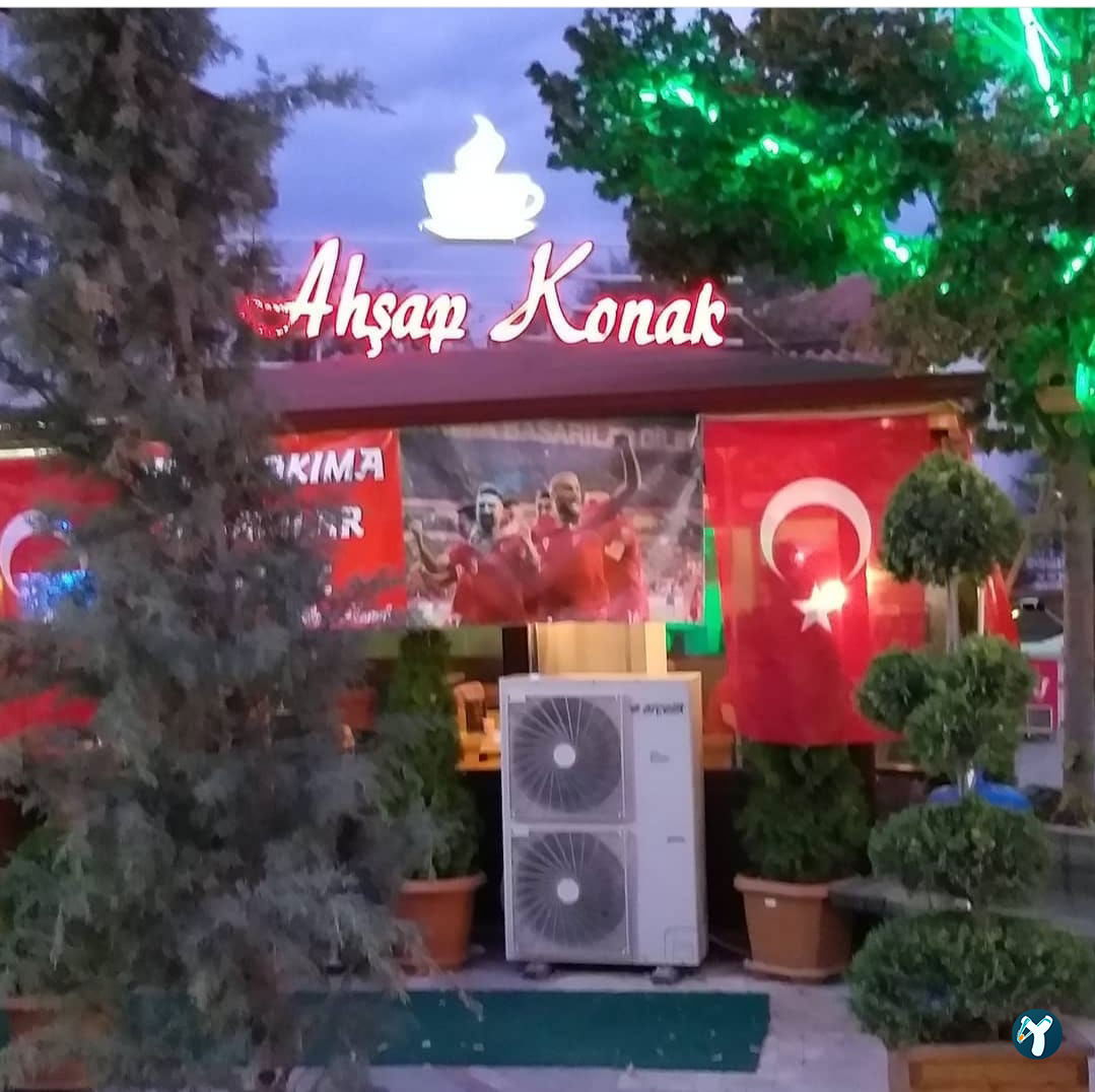 Ahşap Konak Çay Bahçesi