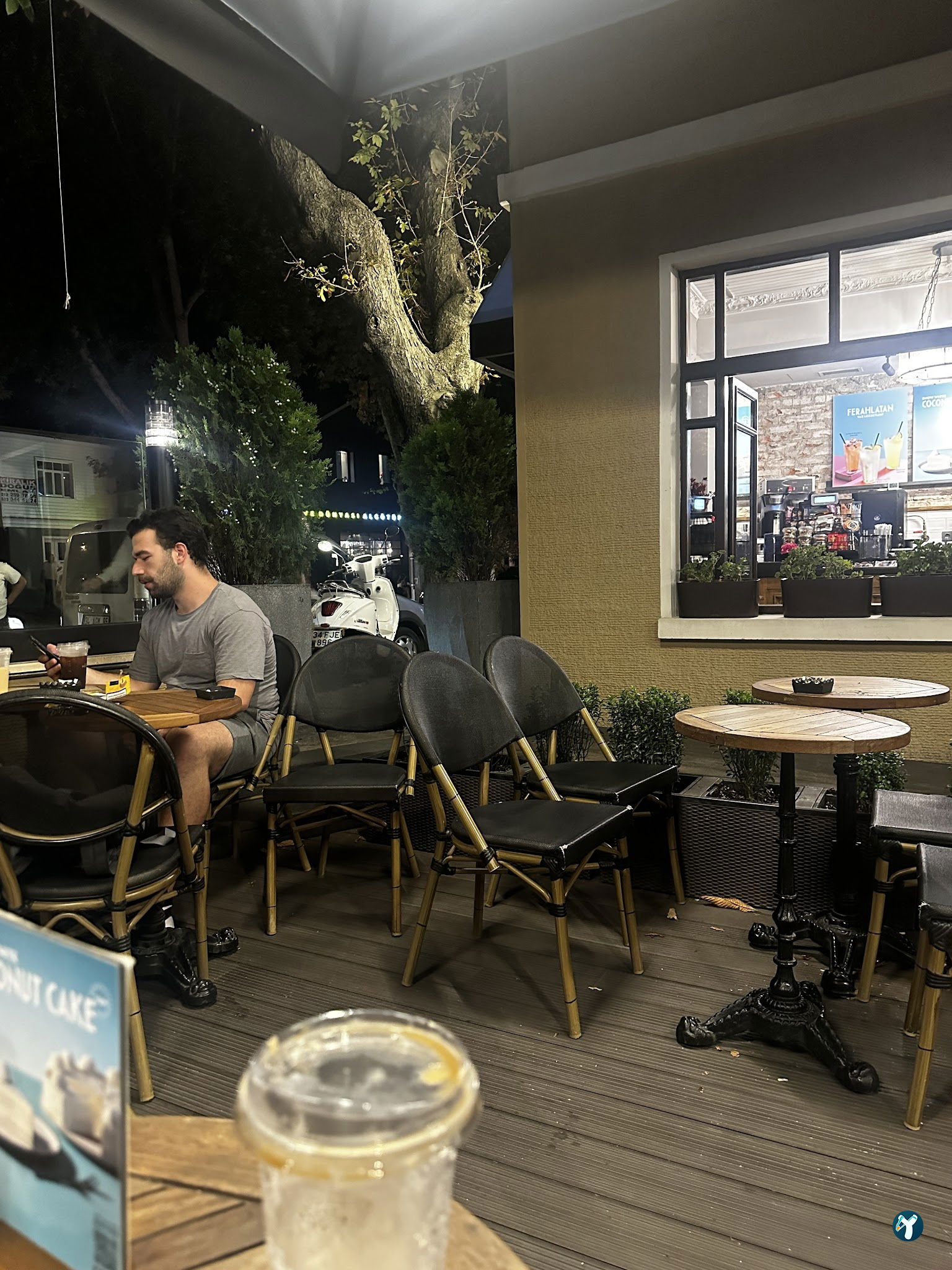 Caffe Nero