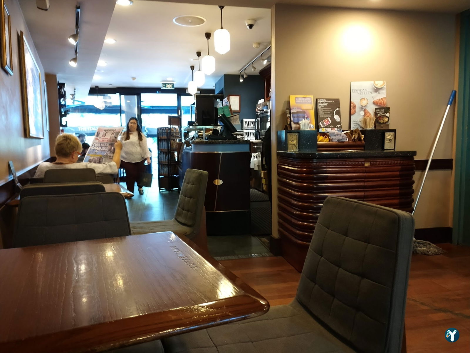 Caffe Nero