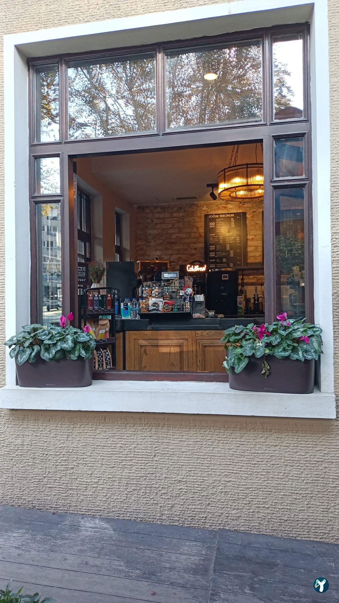 Caffe Nero