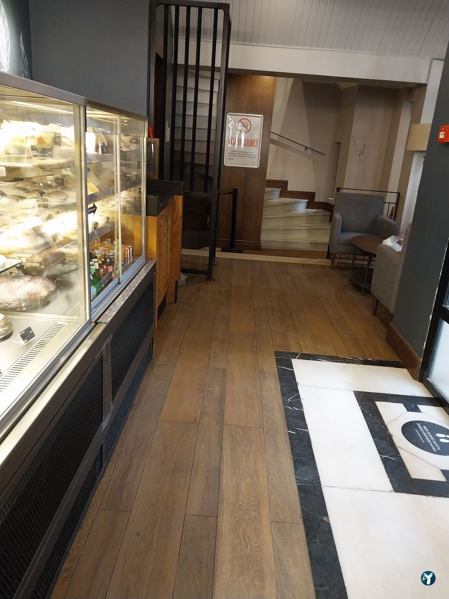 Caffe Nero