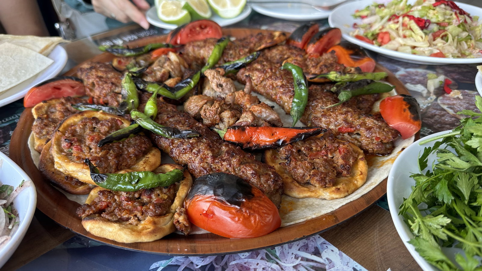 Bedii Usta Kebap Salonu