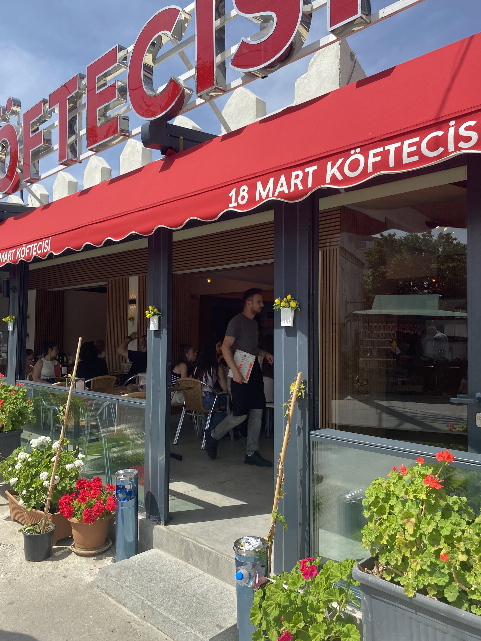 18 Mart Köfteci̇Si̇