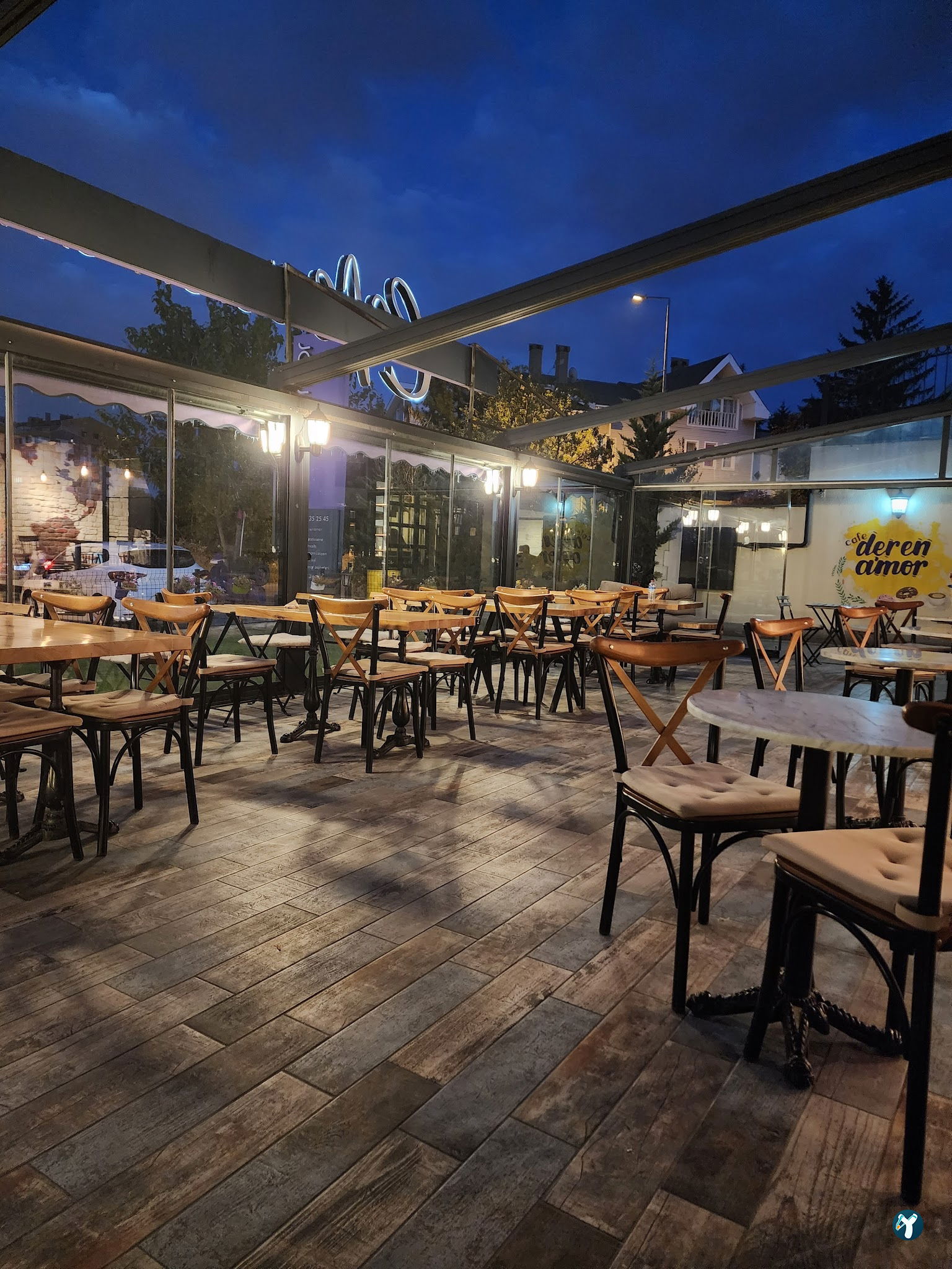Cafe Deren A'Mor
