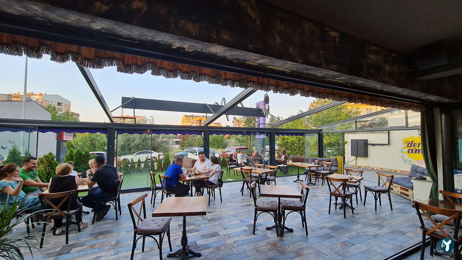 Cafe Deren A'Mor
