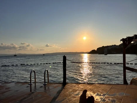 Vira Beach Filika Bar resimleri