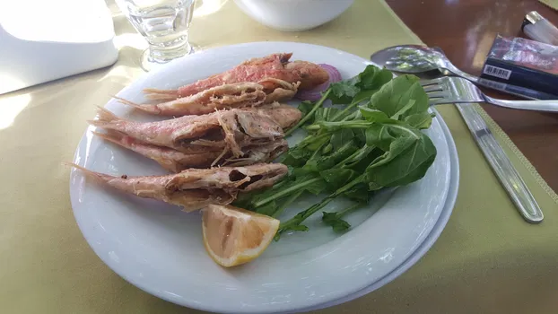 Fishing Koboros Cafe Bar resimleri Fishing Koboros Cafe Bar resimleri