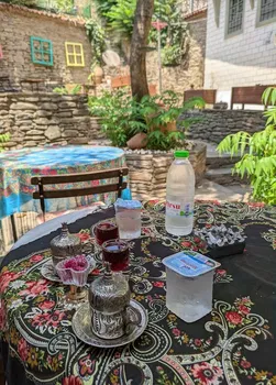 BİRGİ NAR DANESİ resimleri