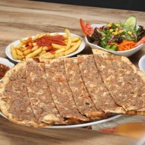 Kıymalı Pide