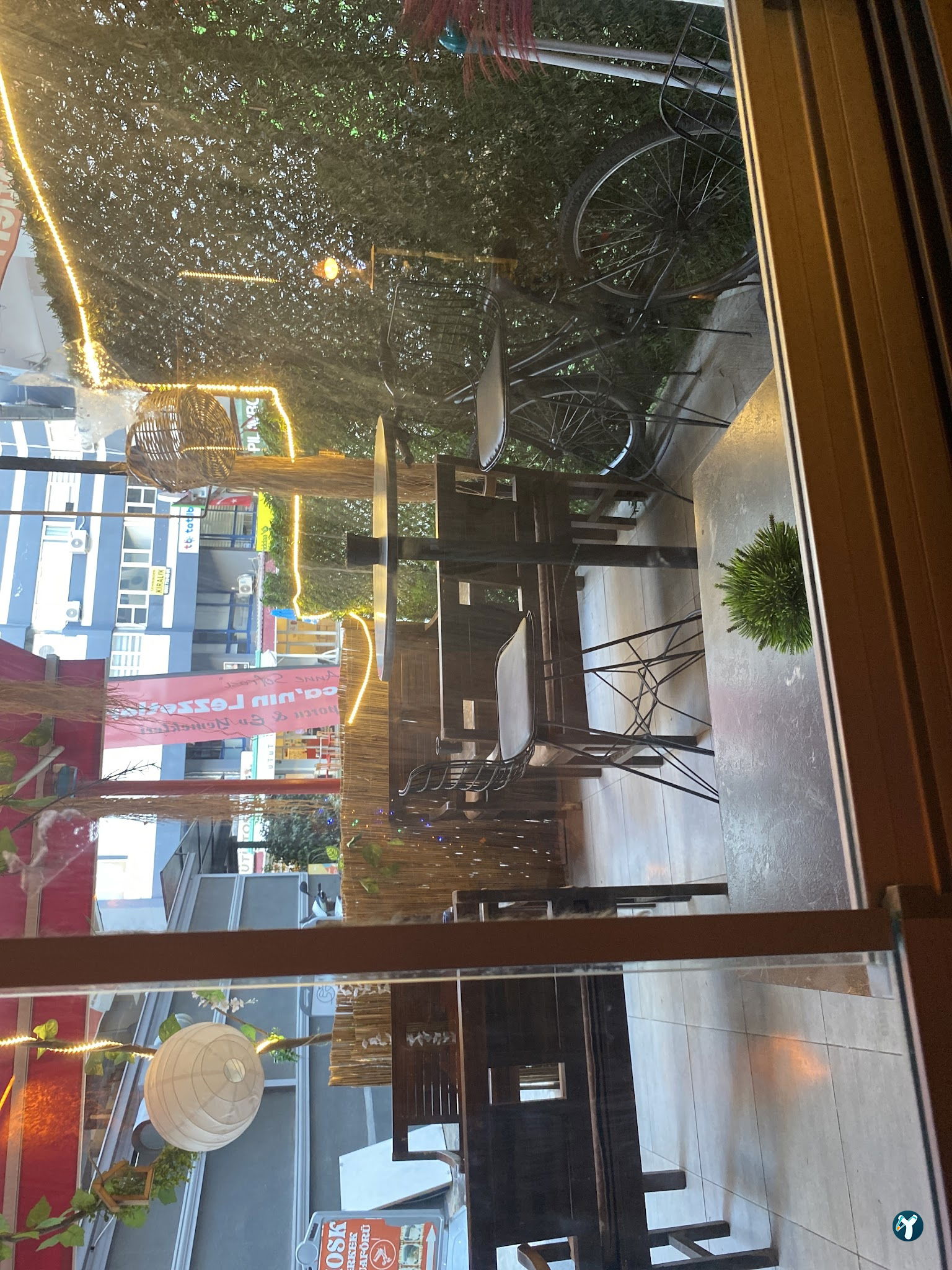 Ceylan Cafe