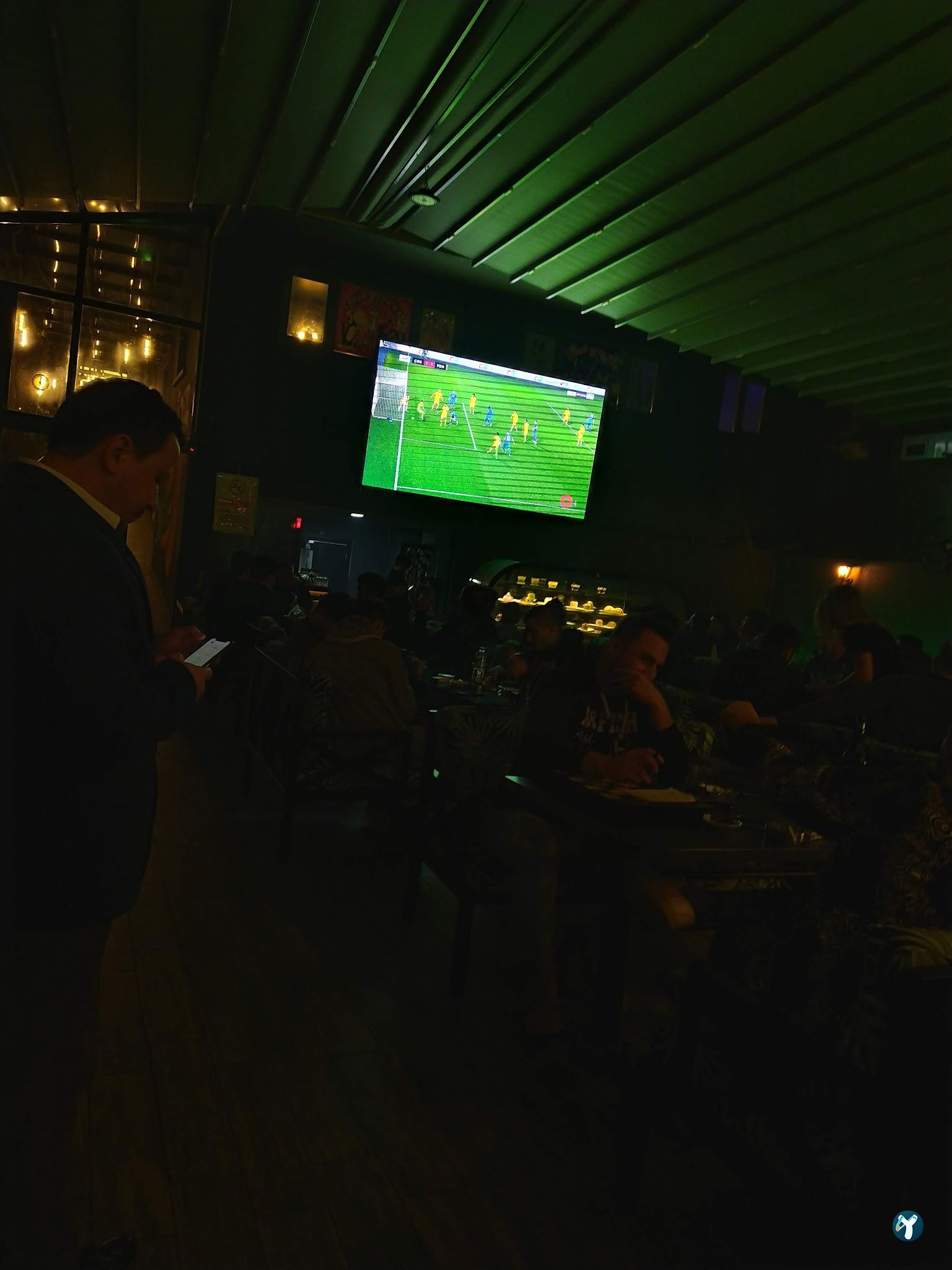 Mevzuu Cafe & Bistro Aşağı Eğlence Şube