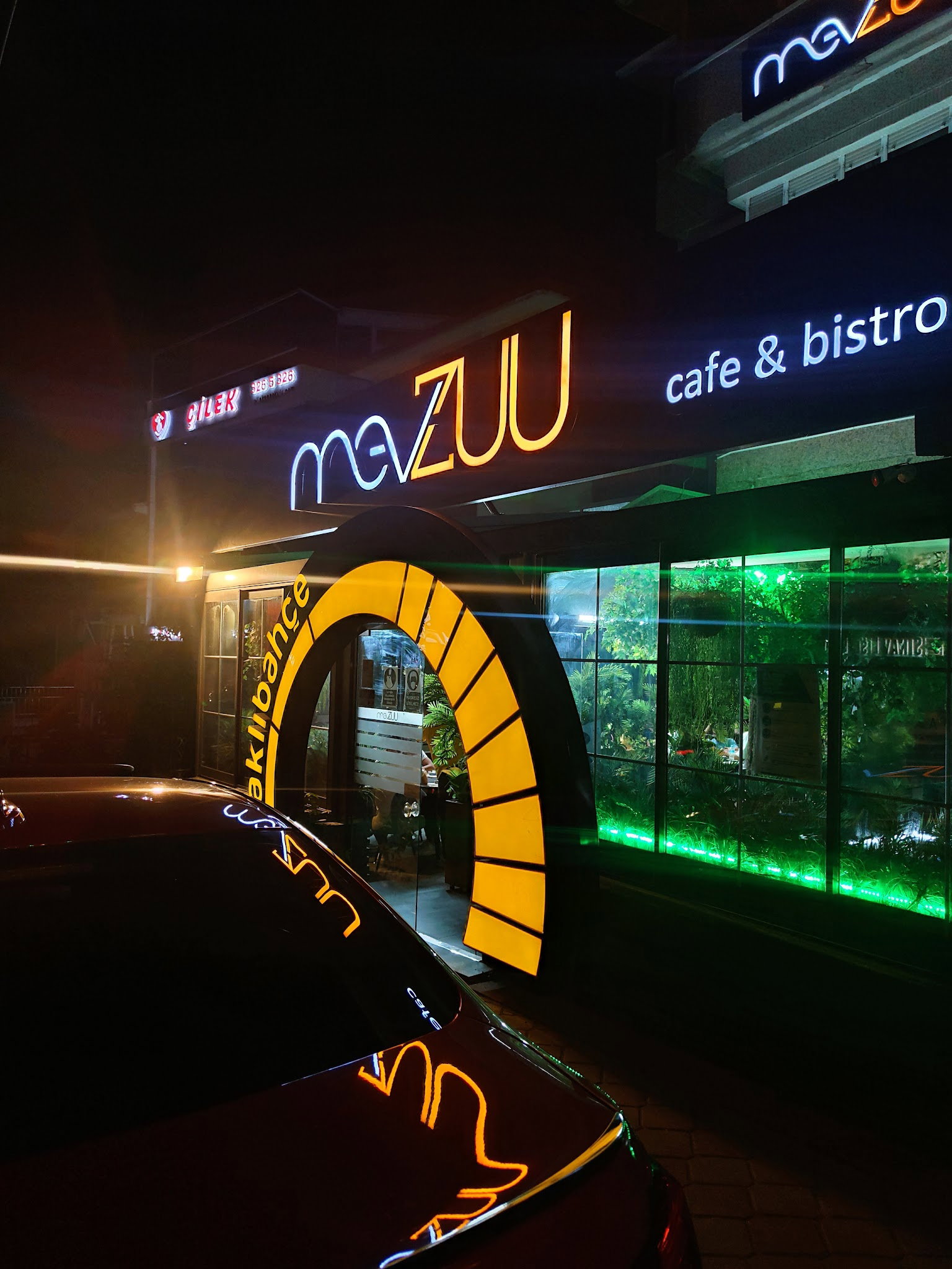 Mevzuu Cafe & Bistro Aşağı Eğlence Şube