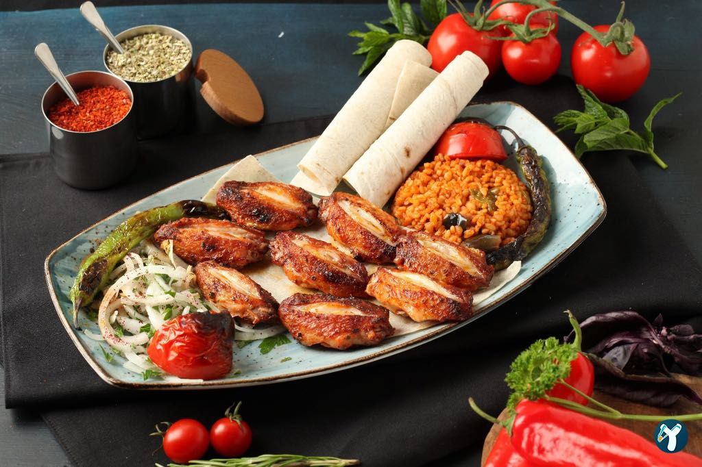 Mevzuu Cafe & Bistro Aşağı Eğlence Şube