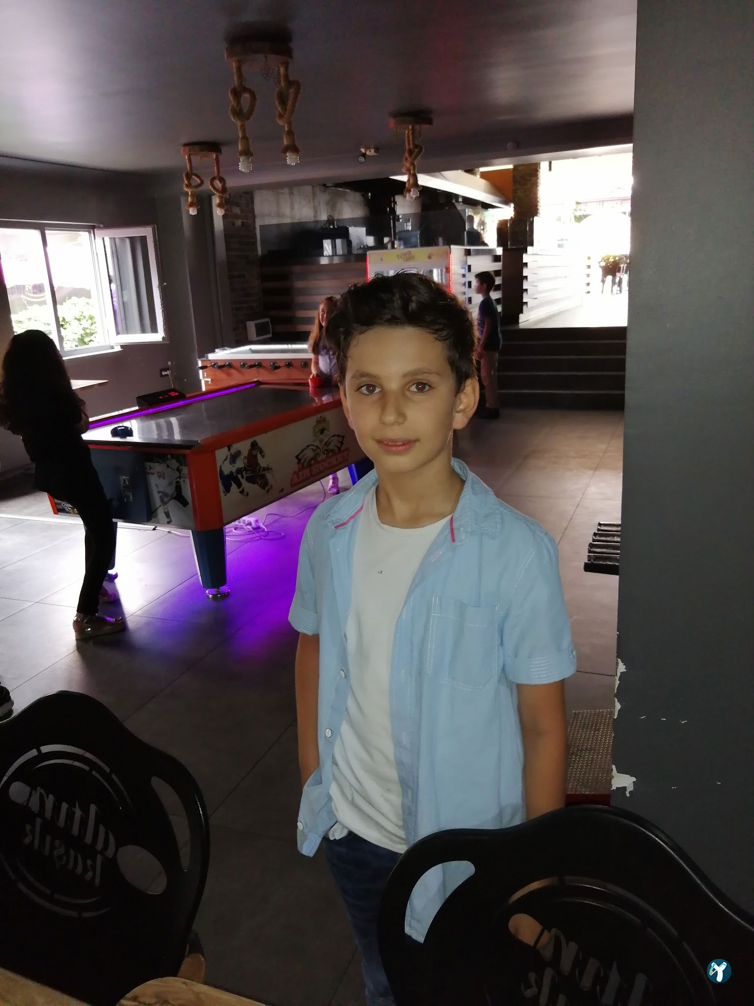 Mevzuu Cafe & Bistro Aşağı Eğlence Şube