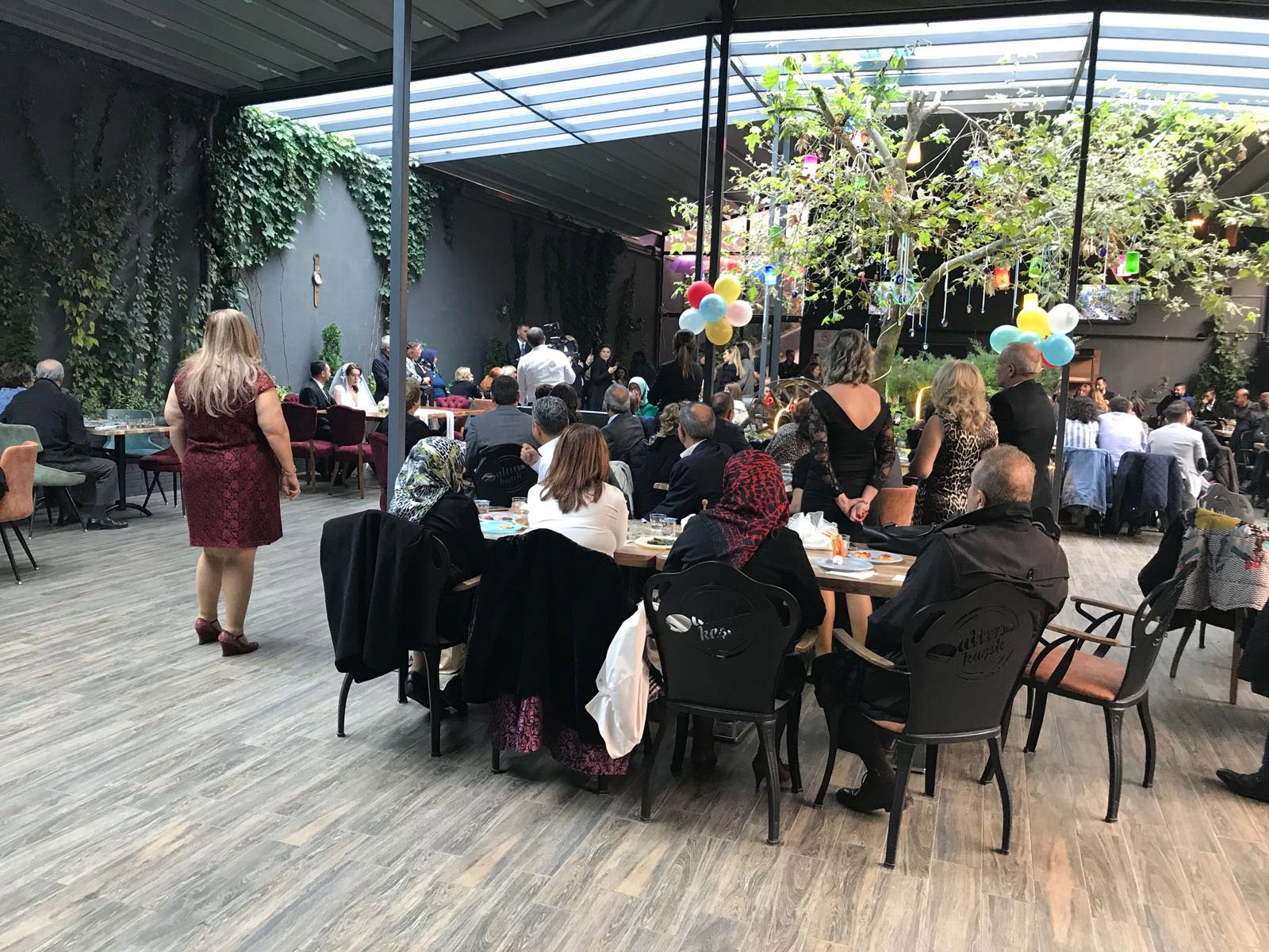 Mevzuu Cafe & Bistro Aşağı Eğlence Şube