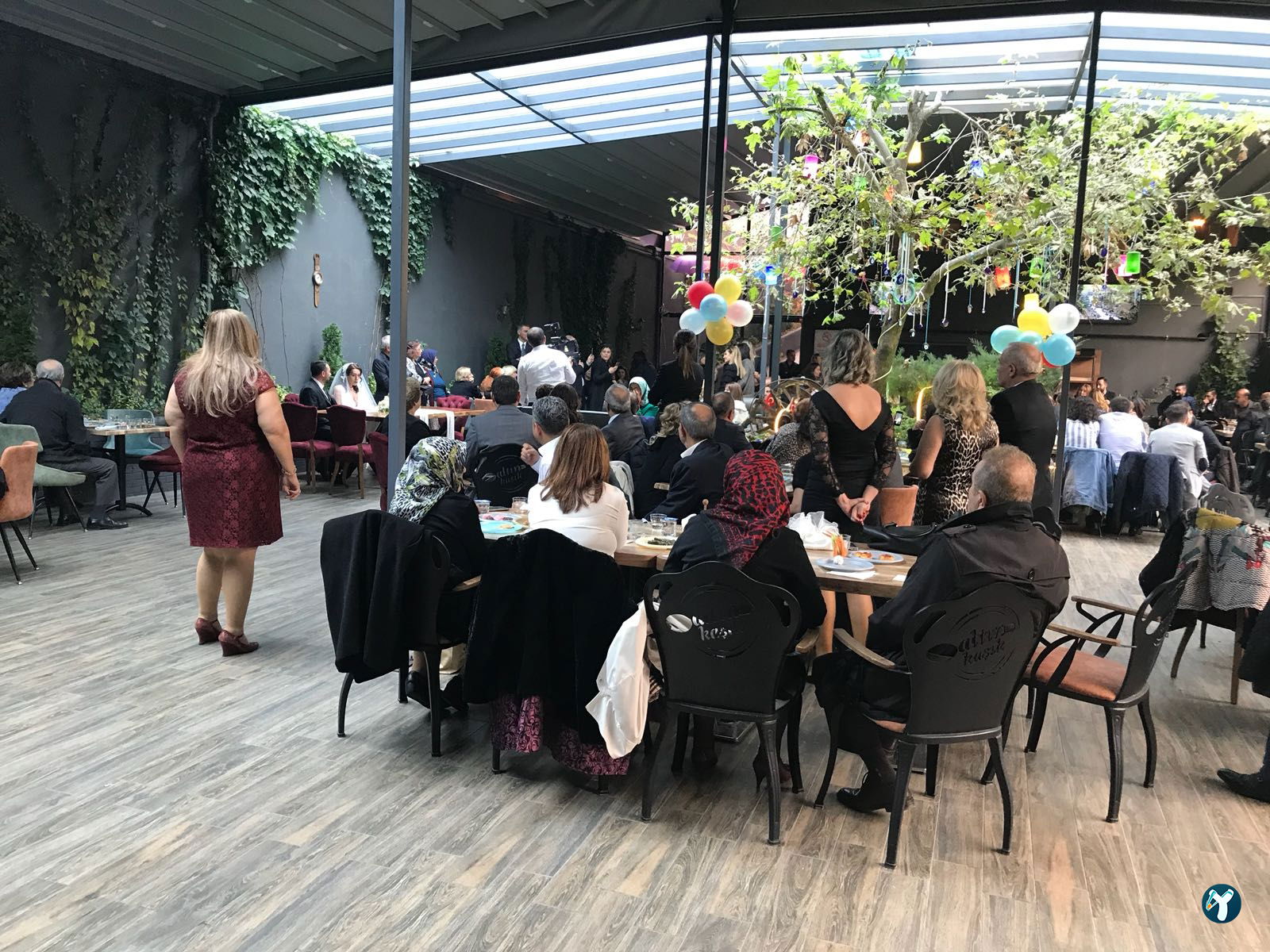 Mevzuu Cafe & Bistro Aşağı Eğlence Şube