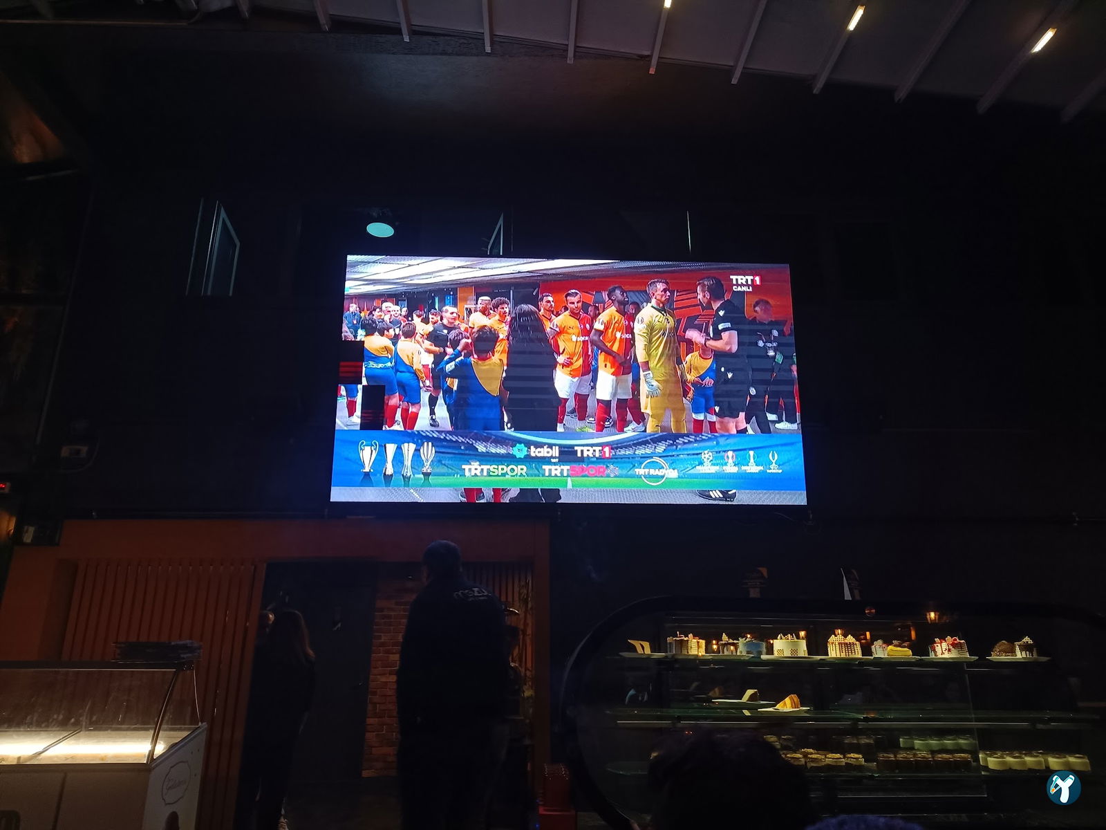 Mevzuu Cafe & Bistro Aşağı Eğlence Şube