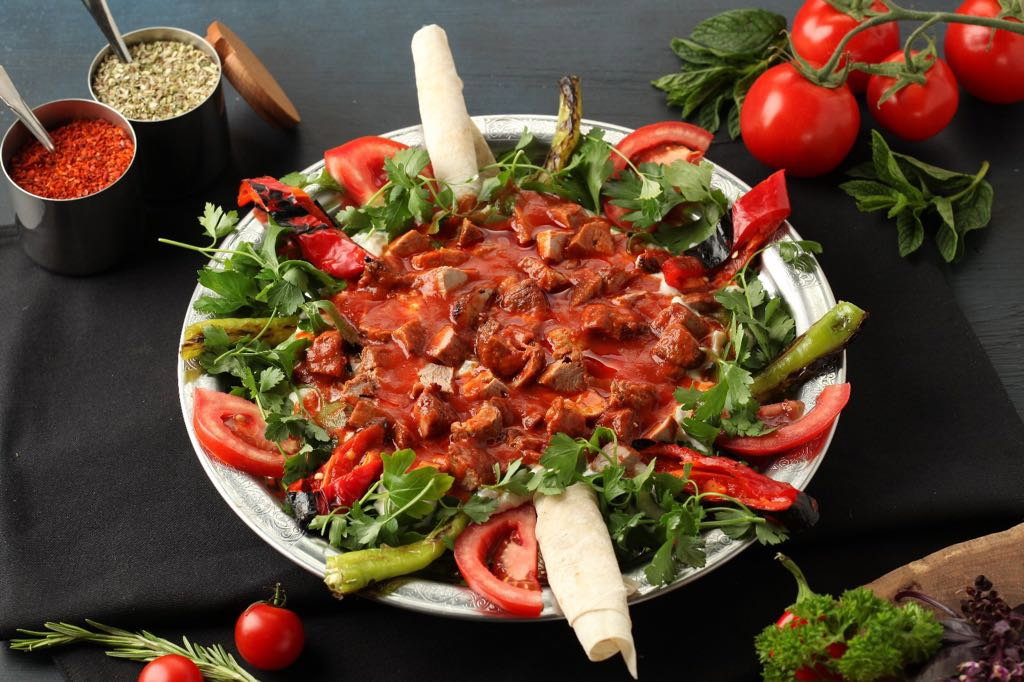 Mevzuu Cafe & Bistro Aşağı Eğlence Şube