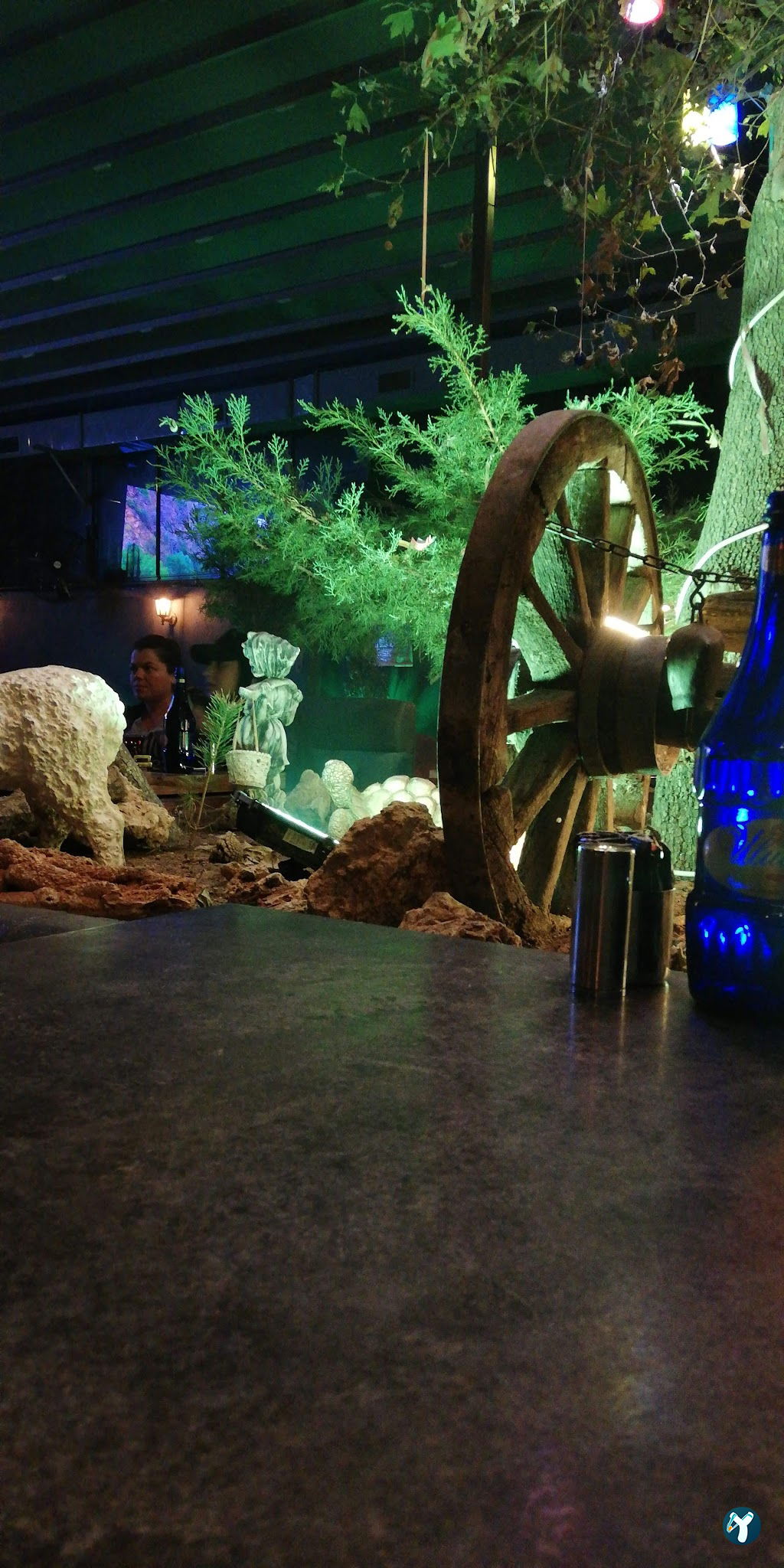 Mevzuu Cafe & Bistro Aşağı Eğlence Şube