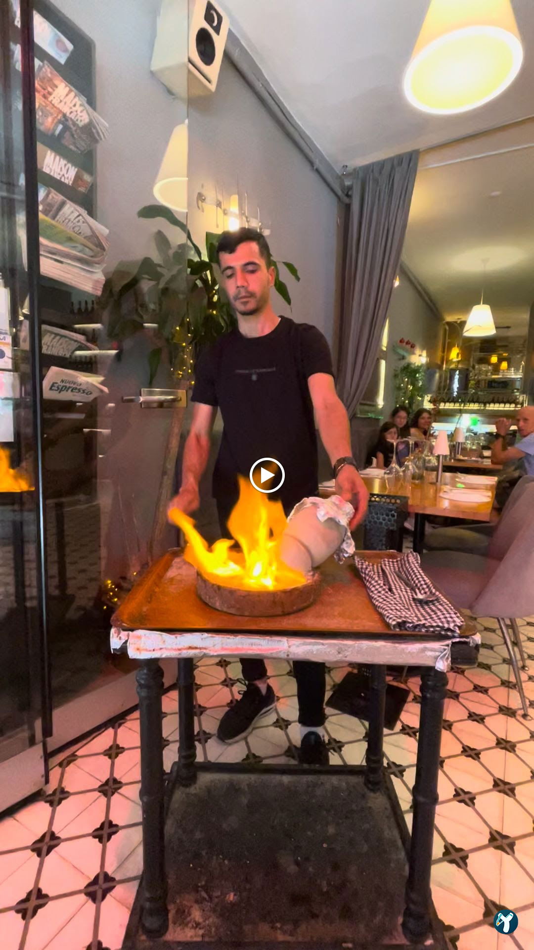 Cafe Amedros