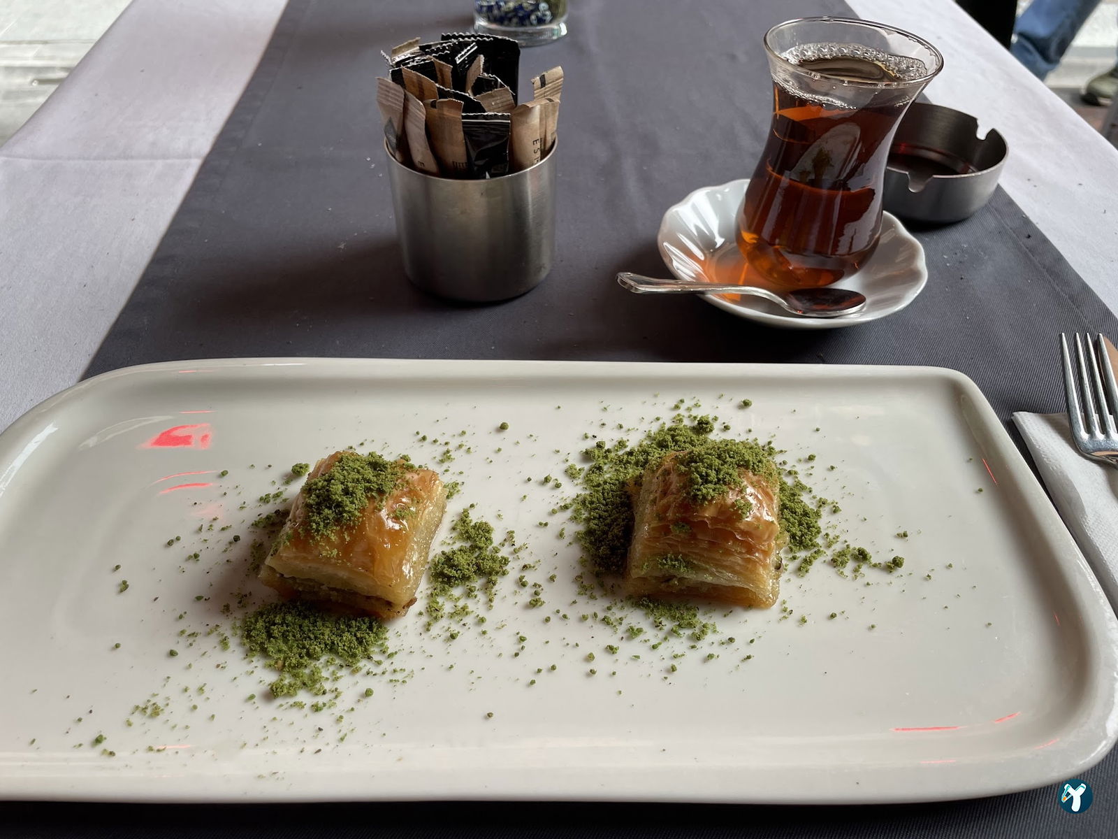 Cafe Amedros