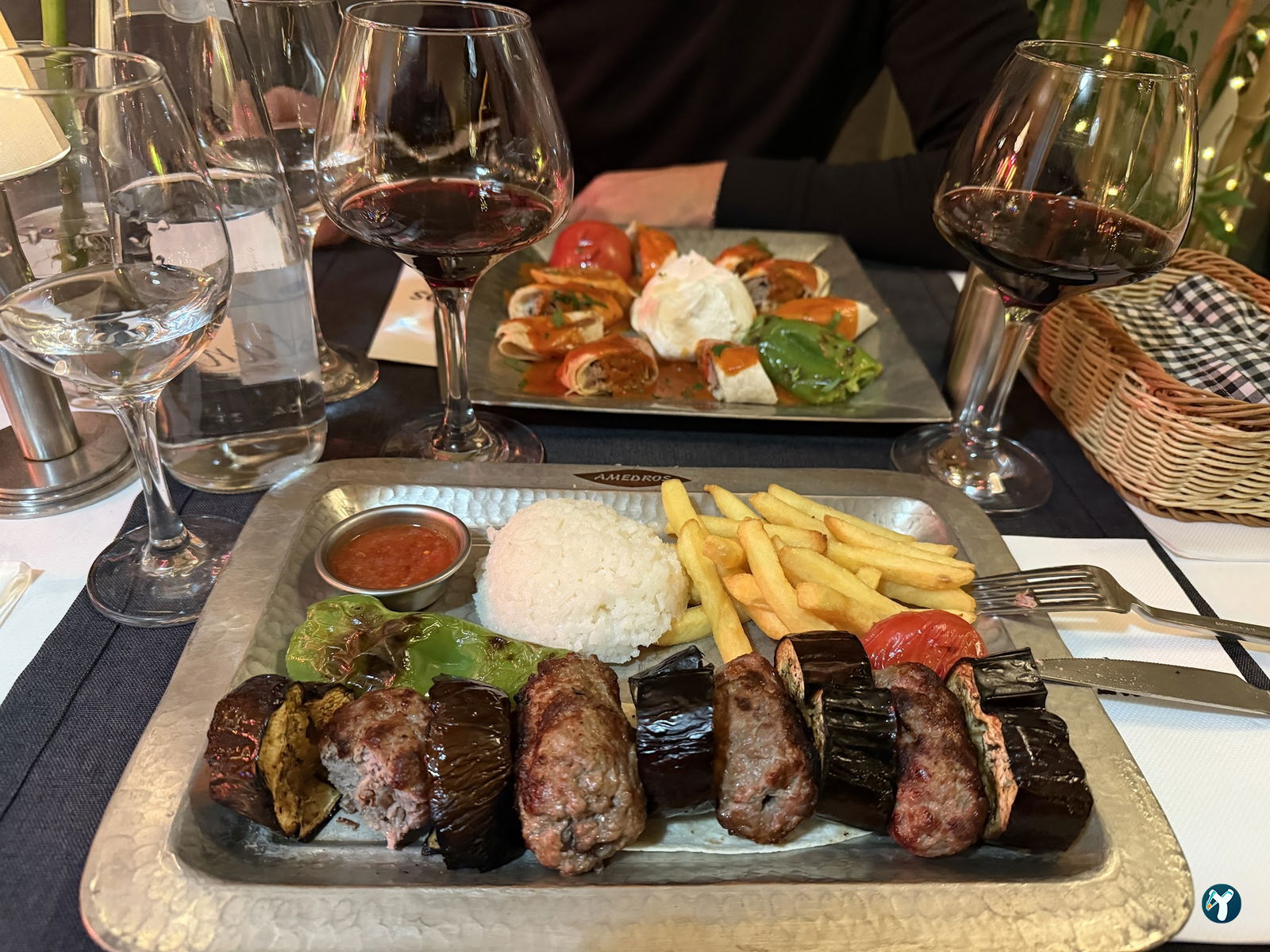 Cafe Amedros