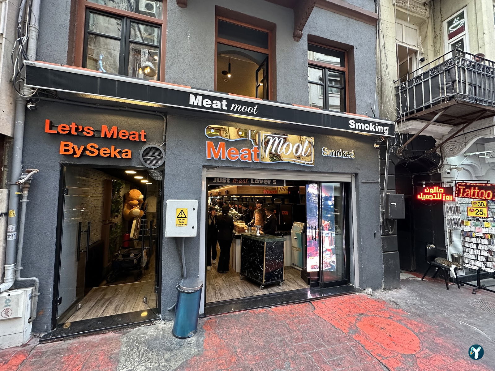 Cafe Amedros