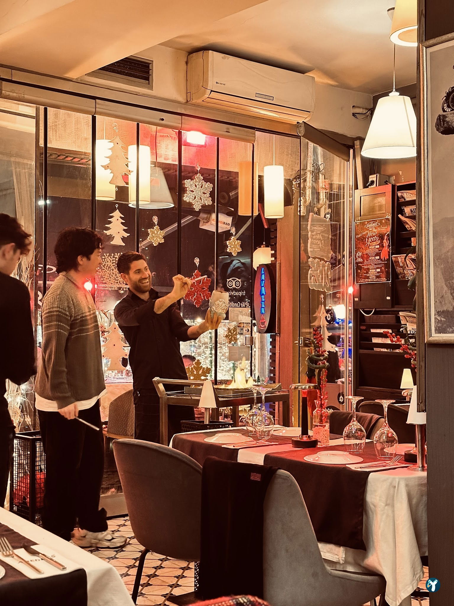 Cafe Amedros