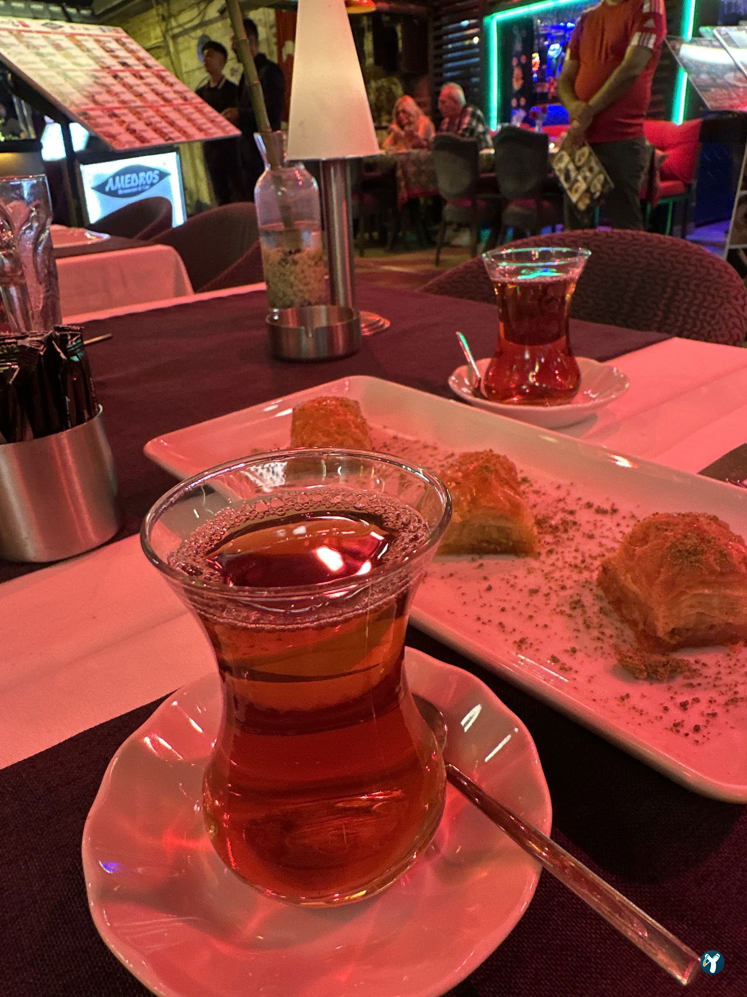 Cafe Amedros