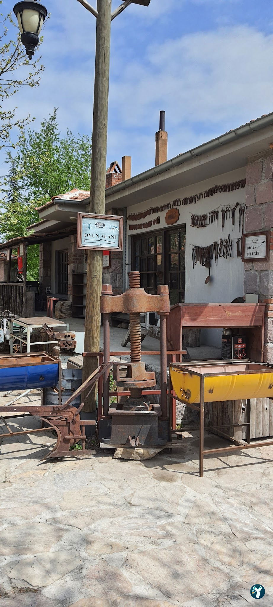 Döngeller Konağı