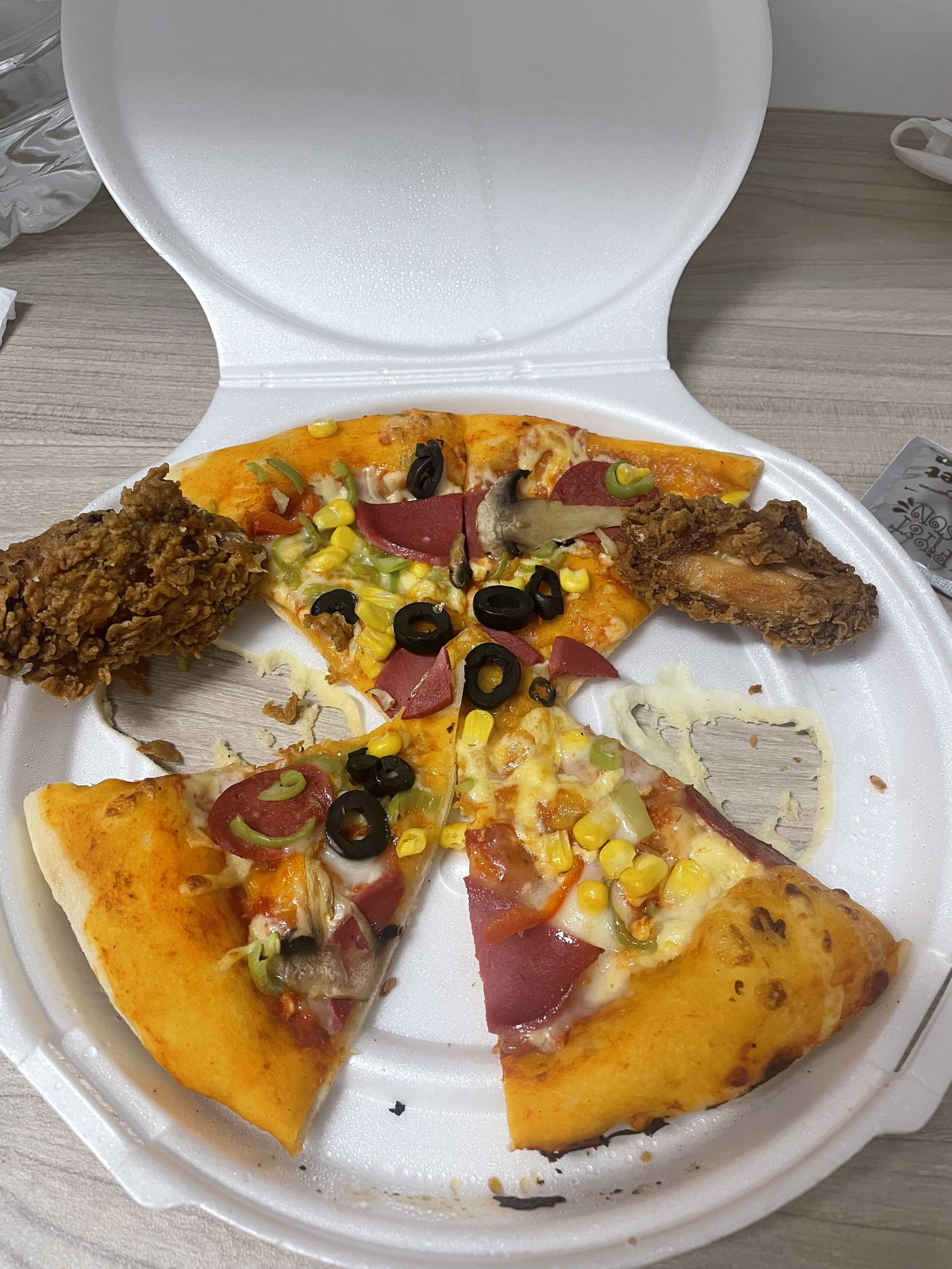 Takıl'Es Fast Food