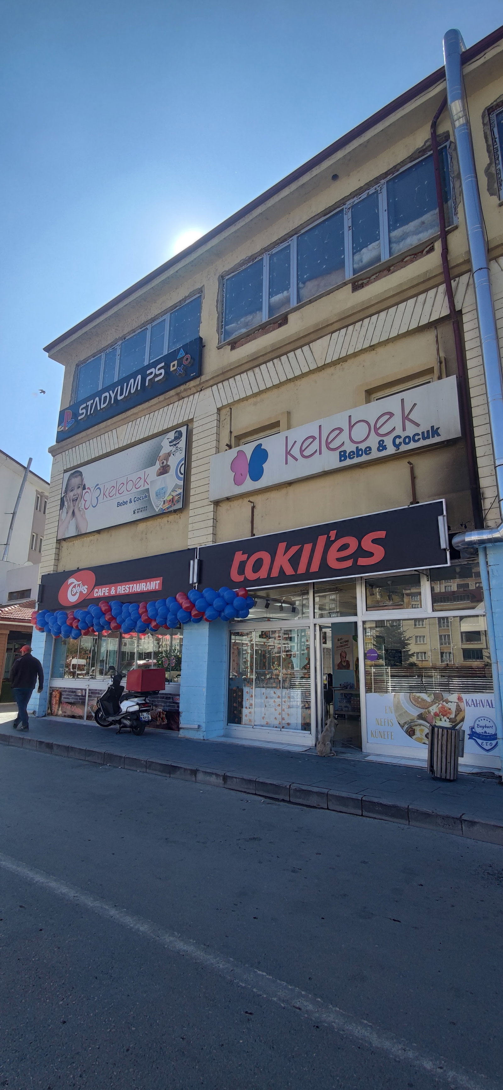 Takıl'Es Fast Food