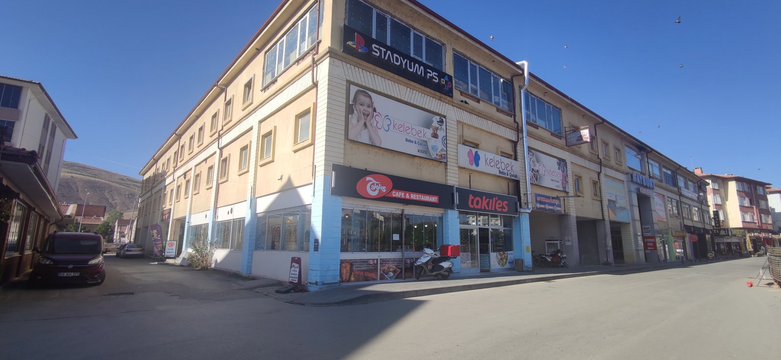 Takıl'Es Fast Food