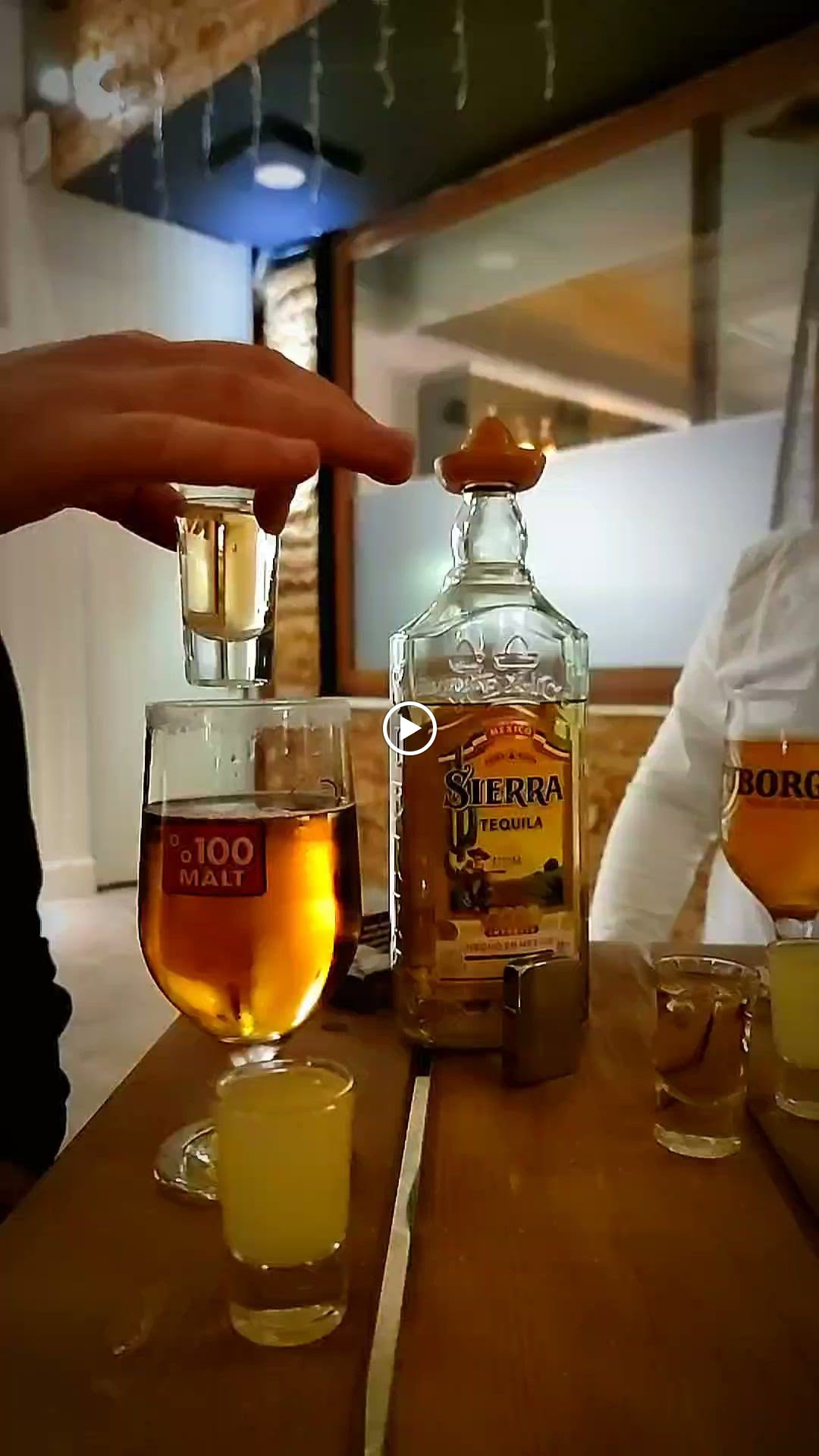 Anfora Lounge Bistro