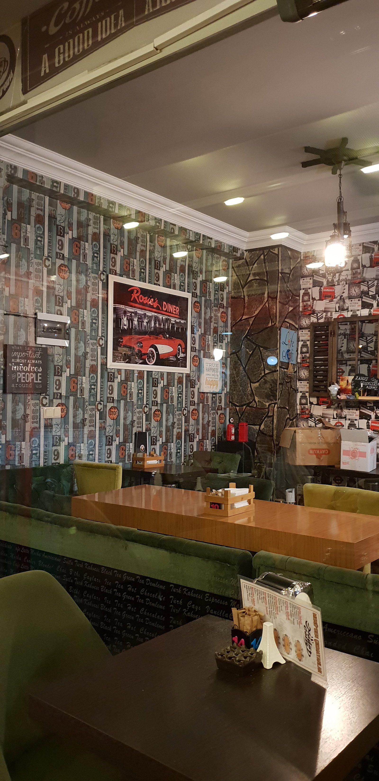 Moda Cafe