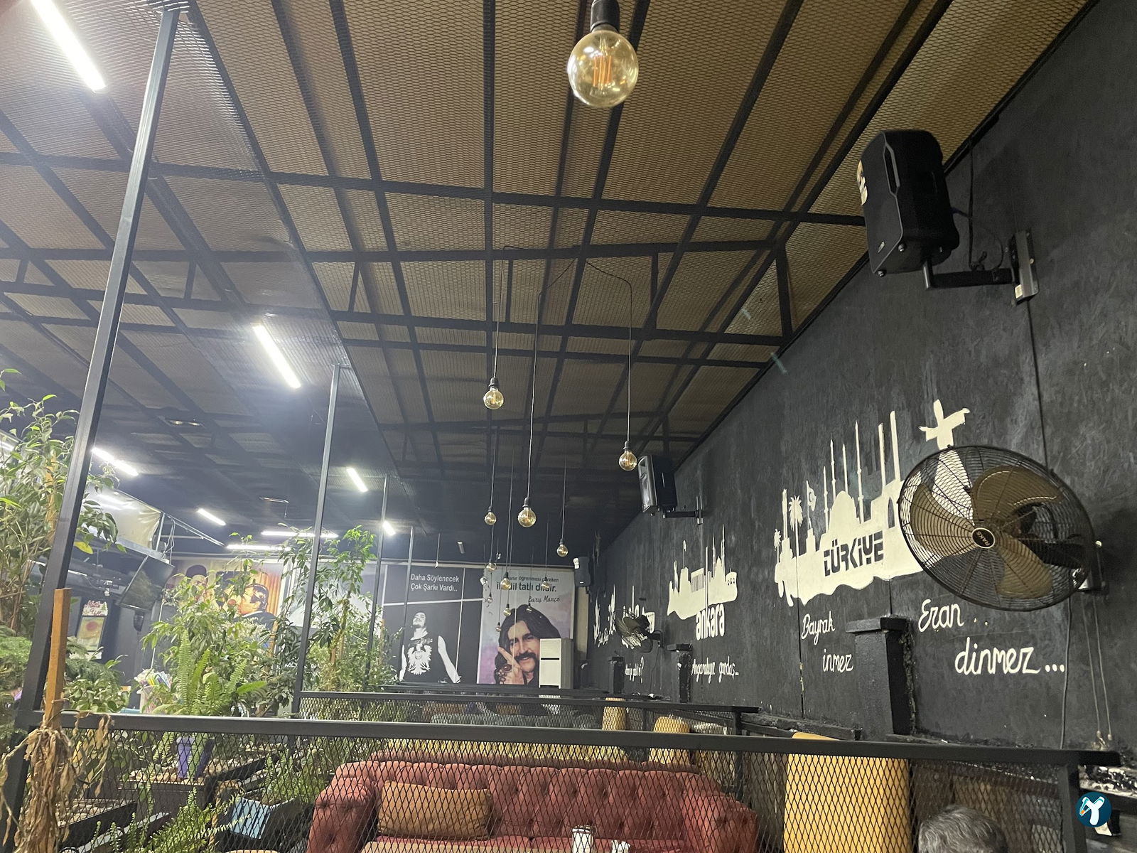 Saklı Bahçe Cafe Unze