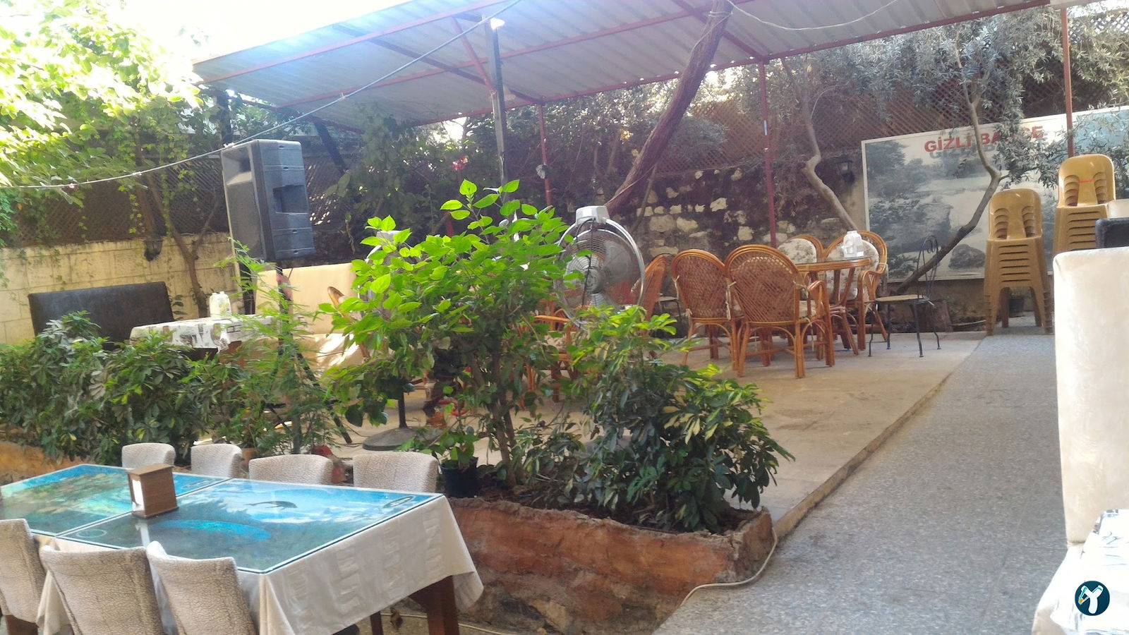 Saklı Bahçe Cafe Unze