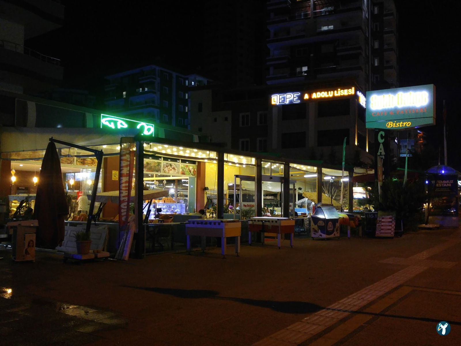 Saklı Bahçe Cafe Unze