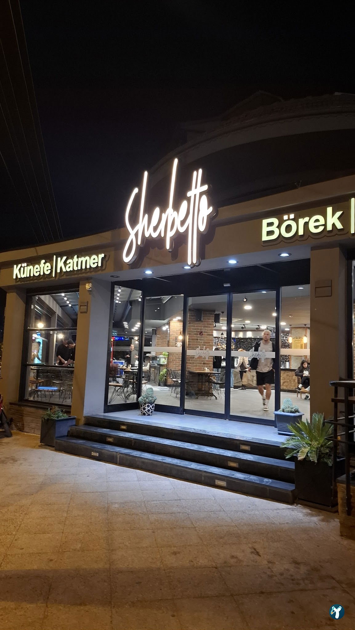 Sherbetto Künefe