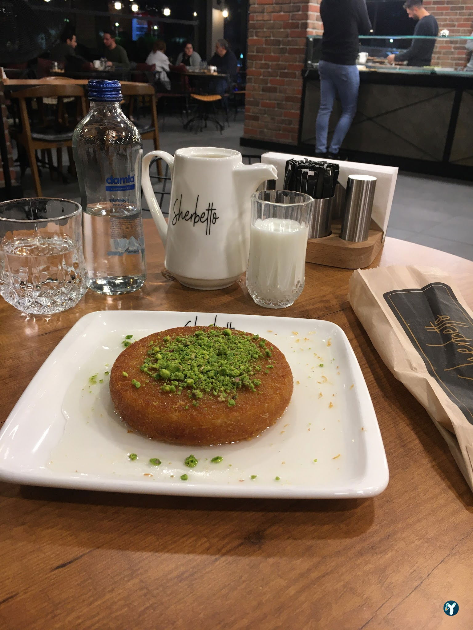 Sherbetto Künefe