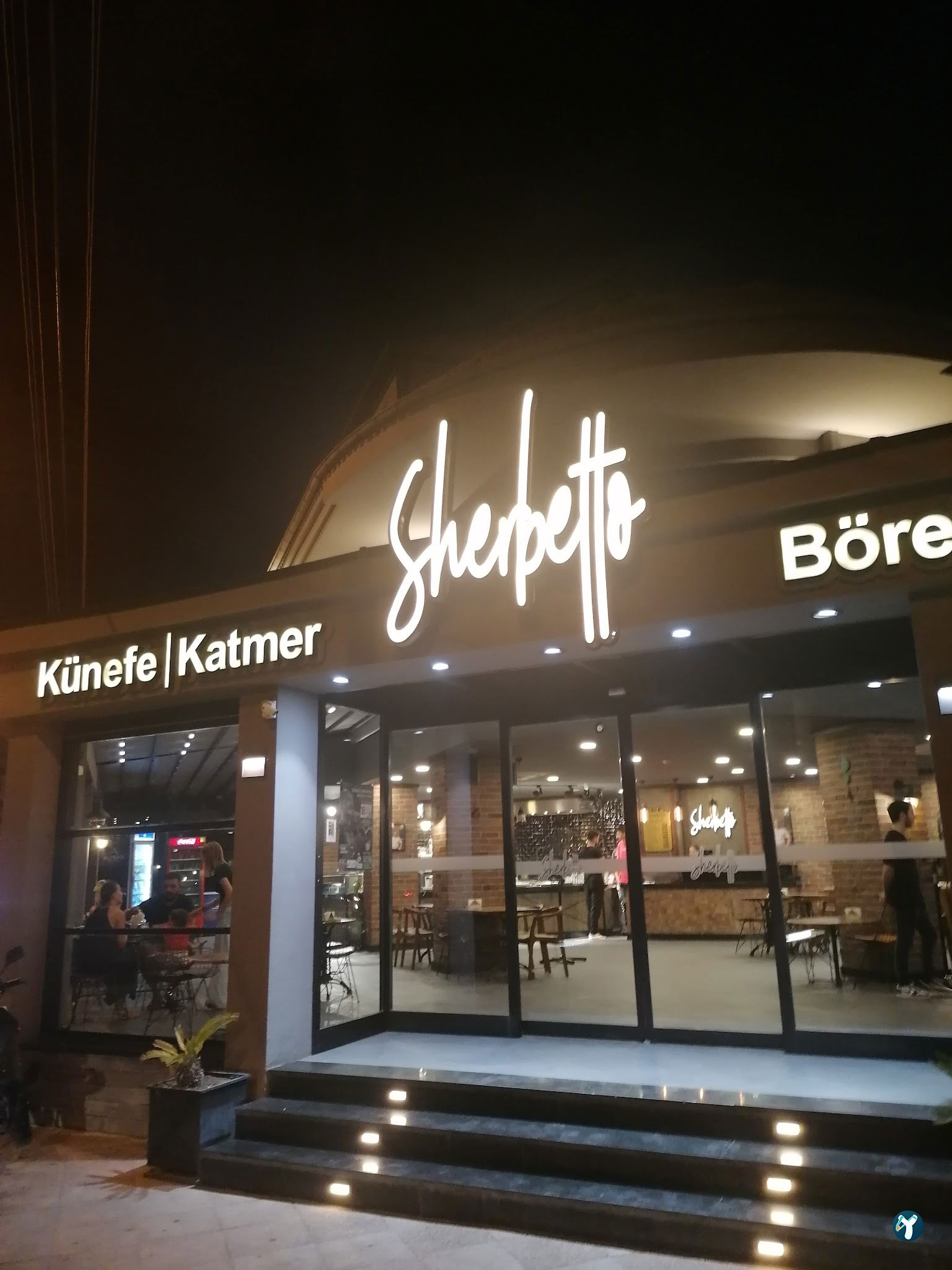 Sherbetto Künefe