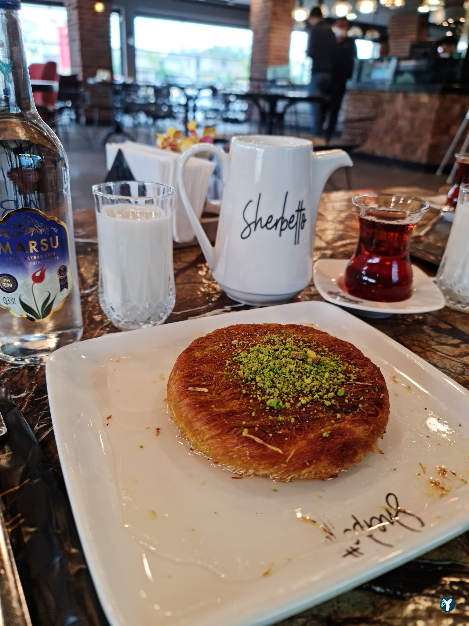 Sherbetto Künefe
