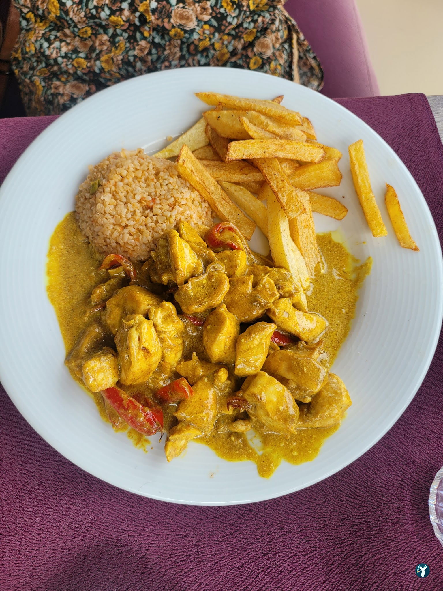 Termi̇nal Restaurant Cafe
