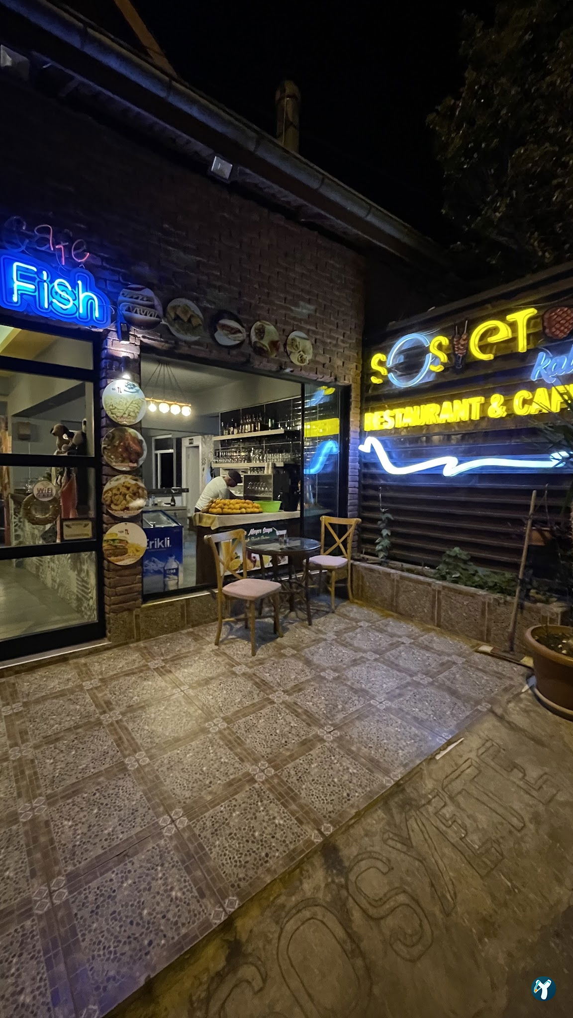 Termi̇nal Restaurant Cafe