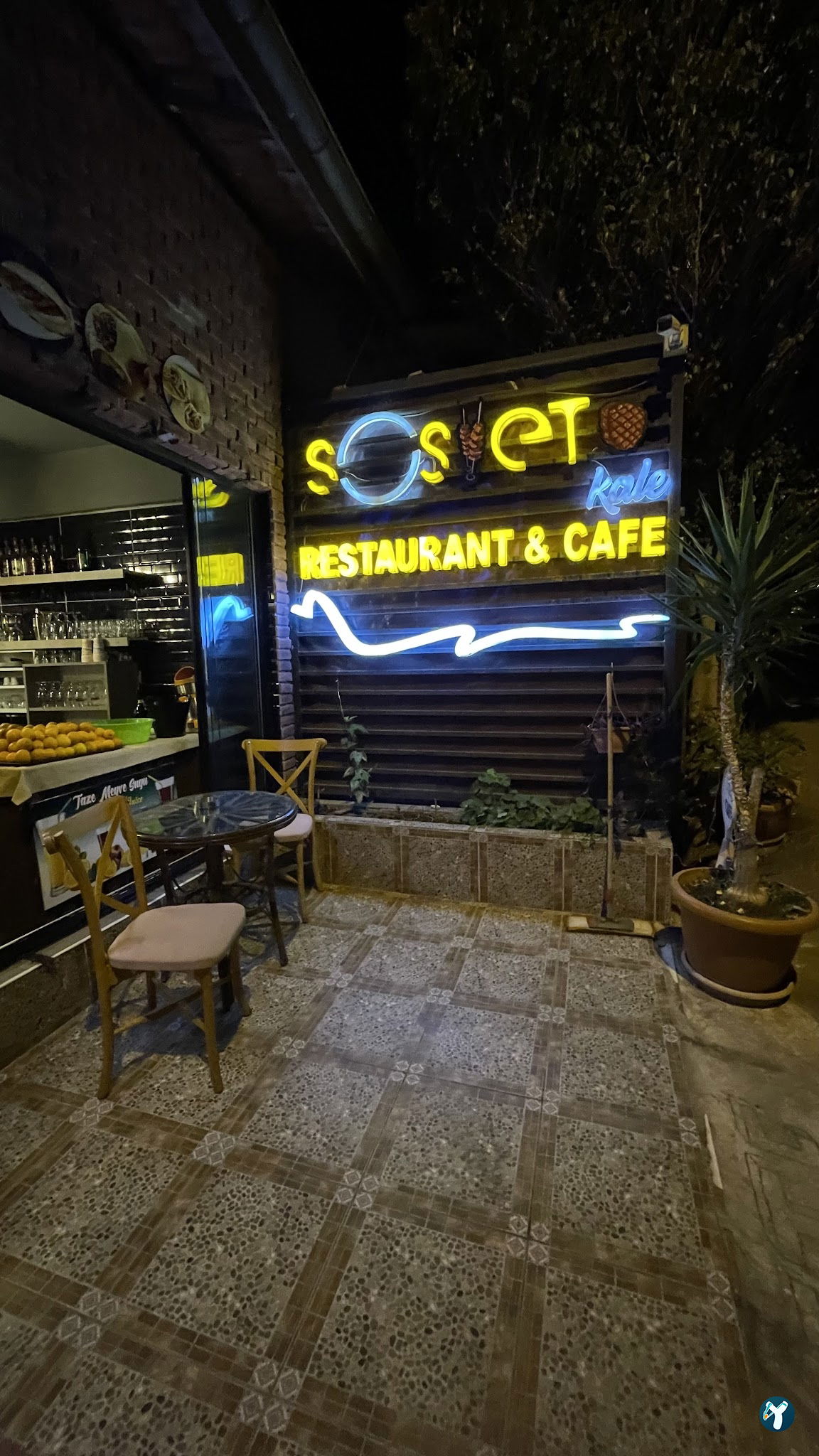 Termi̇nal Restaurant Cafe